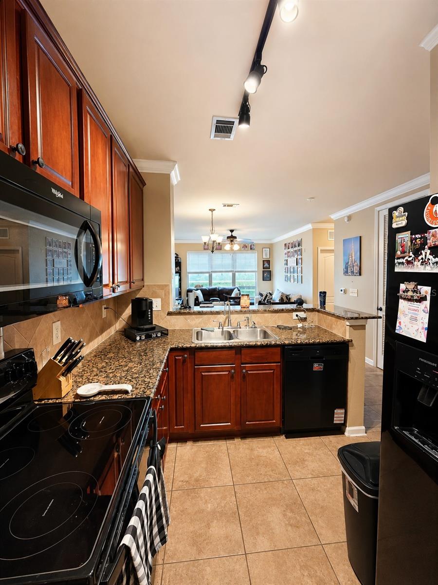 BELLA PIAZZA - Residential
