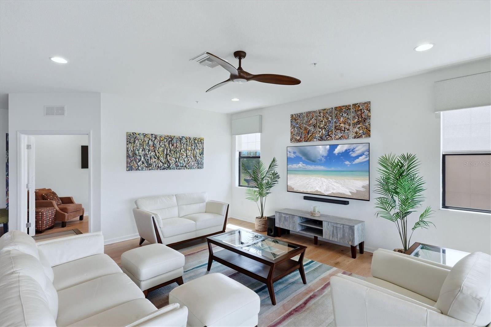 SARASOTA NATIONAL - Residential