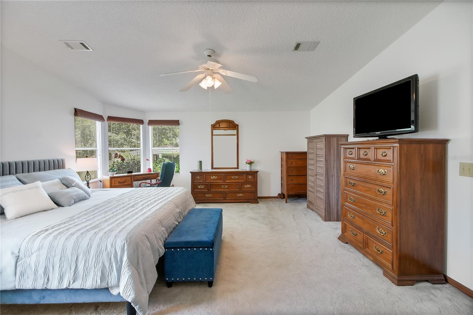 LADY LAKE ORANGE BLOSSOM GARDENS UNIT 14 - Residential