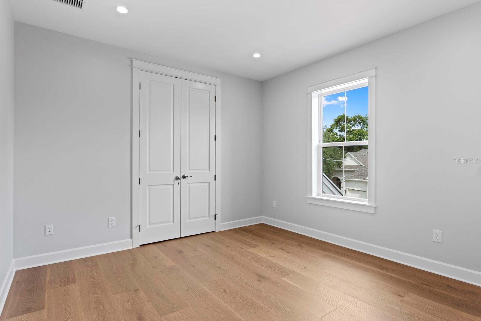 MARYLAND MANOR 2ND UNIT - Residential