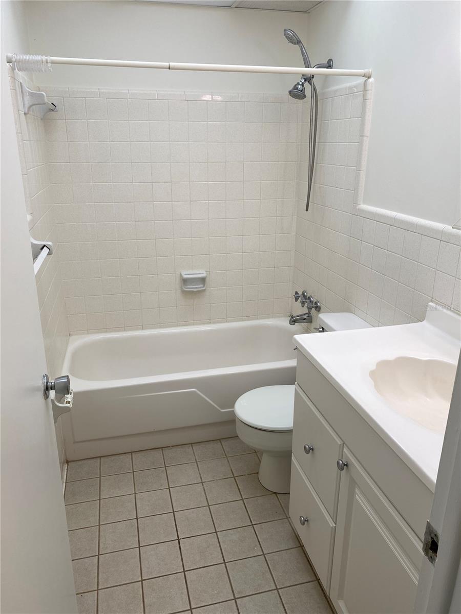 SEMINOLE GARDEN APTS CO-OP - Residential