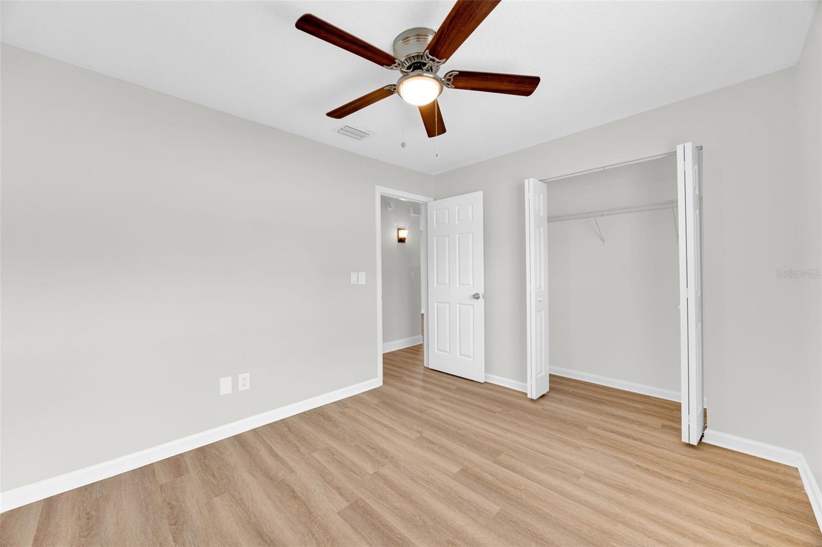 CARROLLWOOD MEADOWS UNIT VI SE - Residential