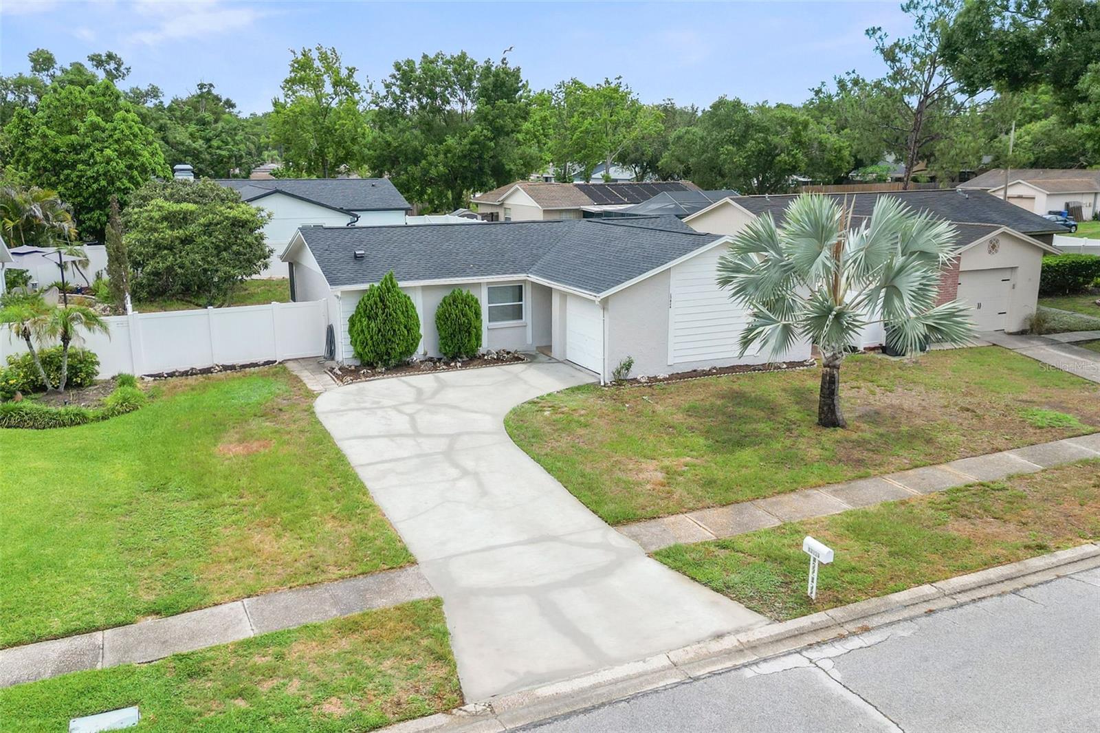 CARROLLWOOD MEADOWS UNIT VI SE - Residential