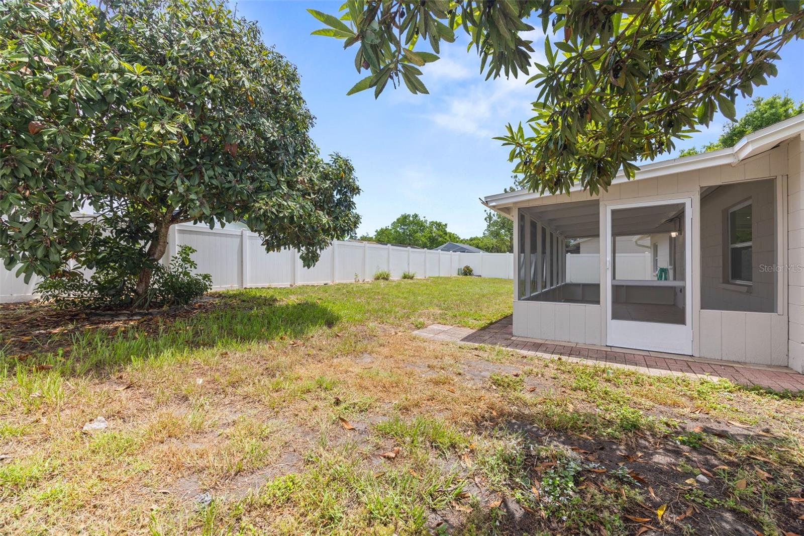 CARROLLWOOD MEADOWS UNIT VI SE - Residential