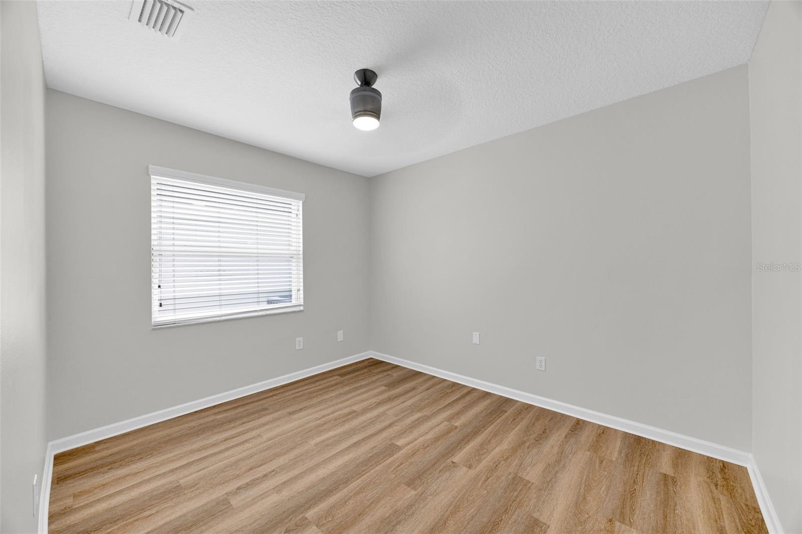CARROLLWOOD MEADOWS UNIT VI SE - Residential