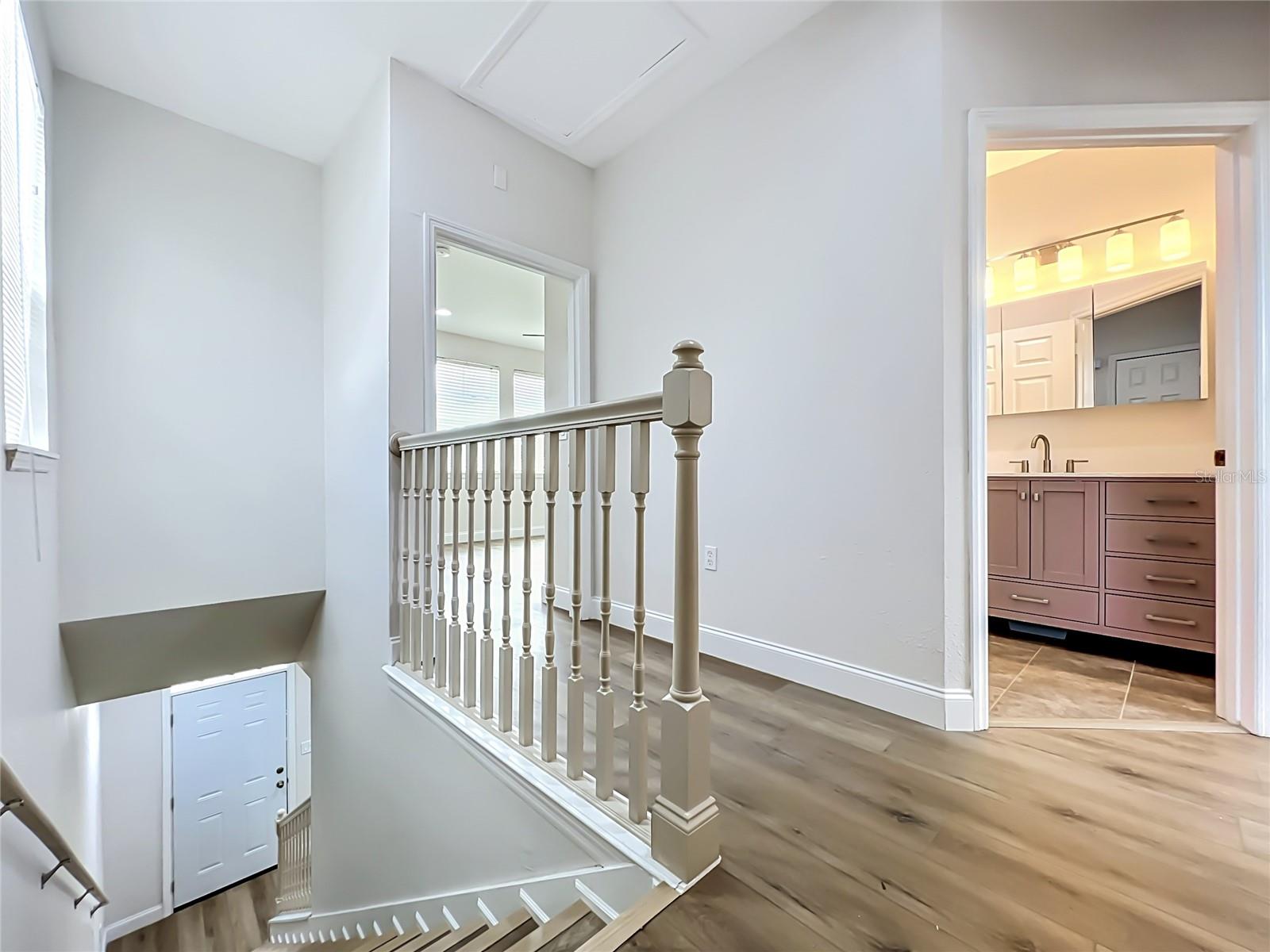 HAMPTONS/METROWEST - Residential