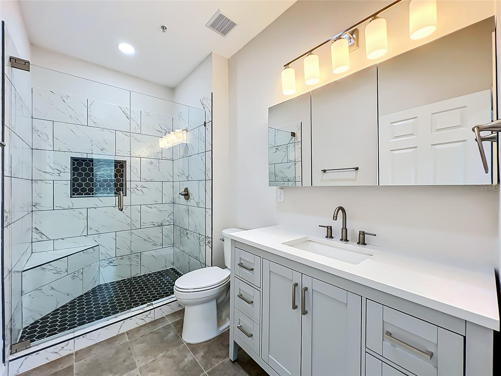 HAMPTONS/METROWEST - Residential
