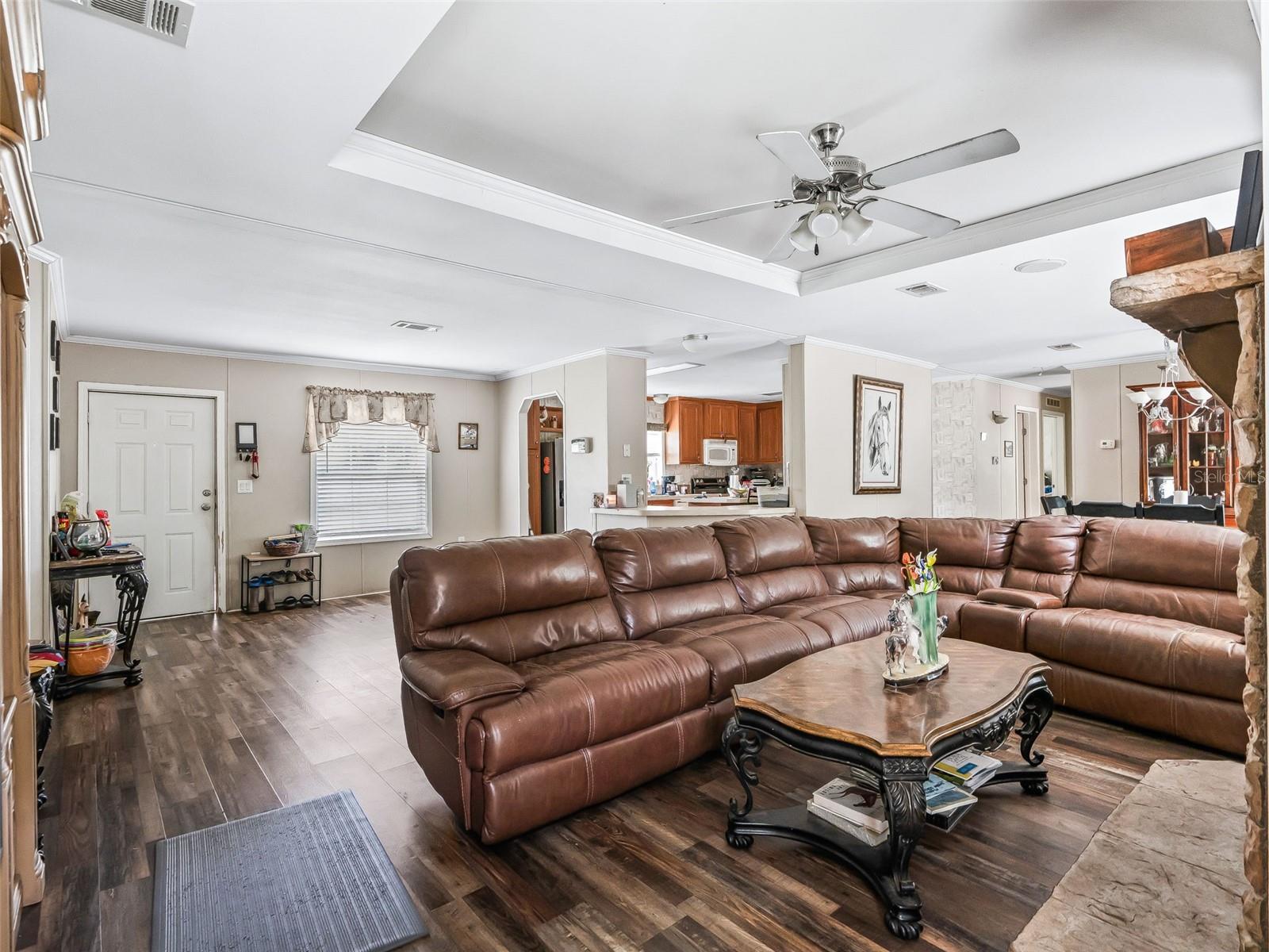GOLDEN MEADOW FARMS - Residential