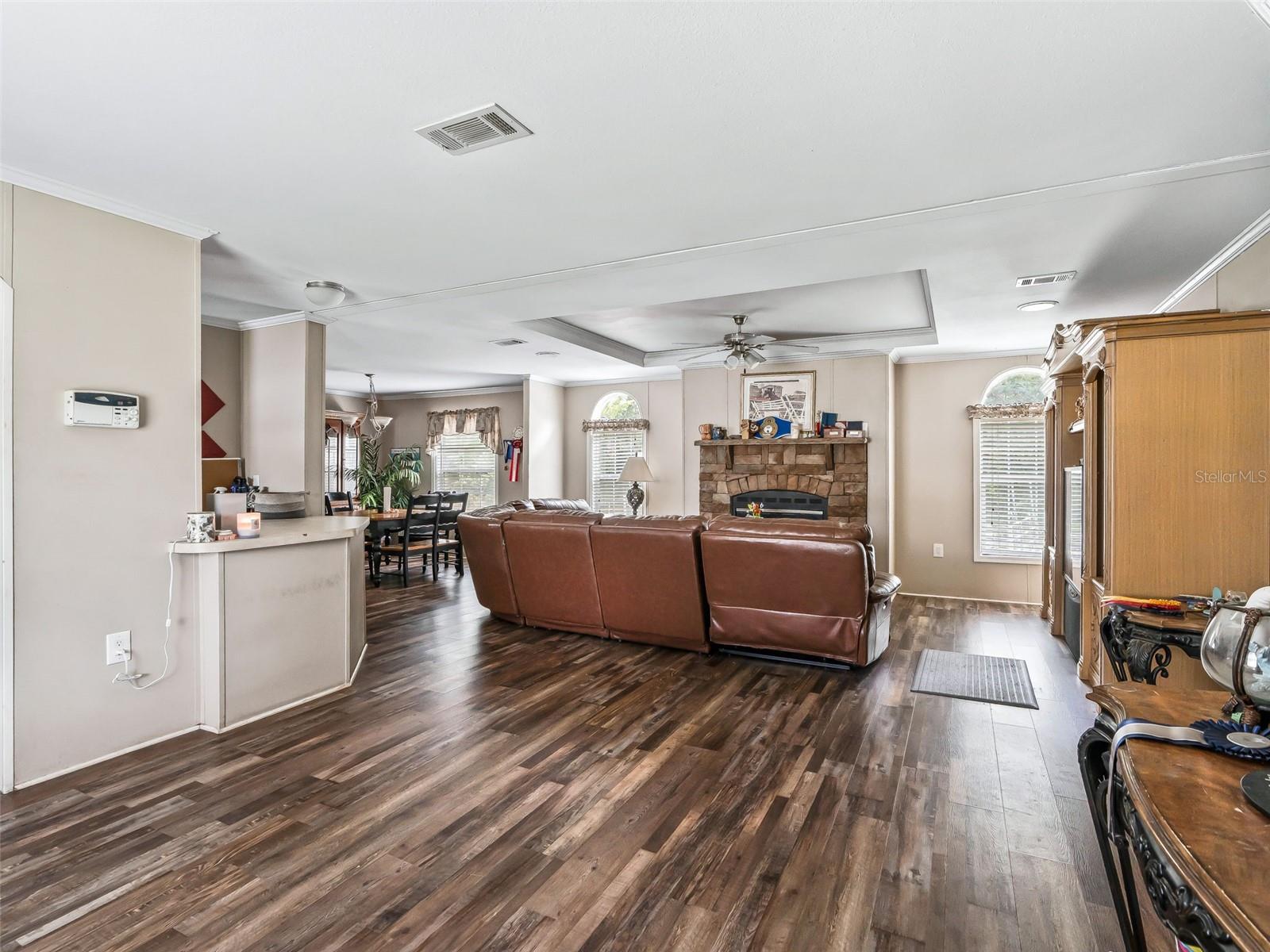 GOLDEN MEADOW FARMS - Residential