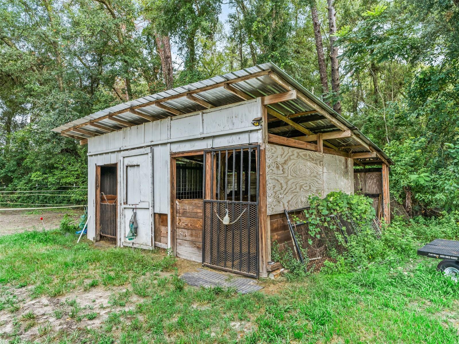 GOLDEN MEADOW FARMS - Residential