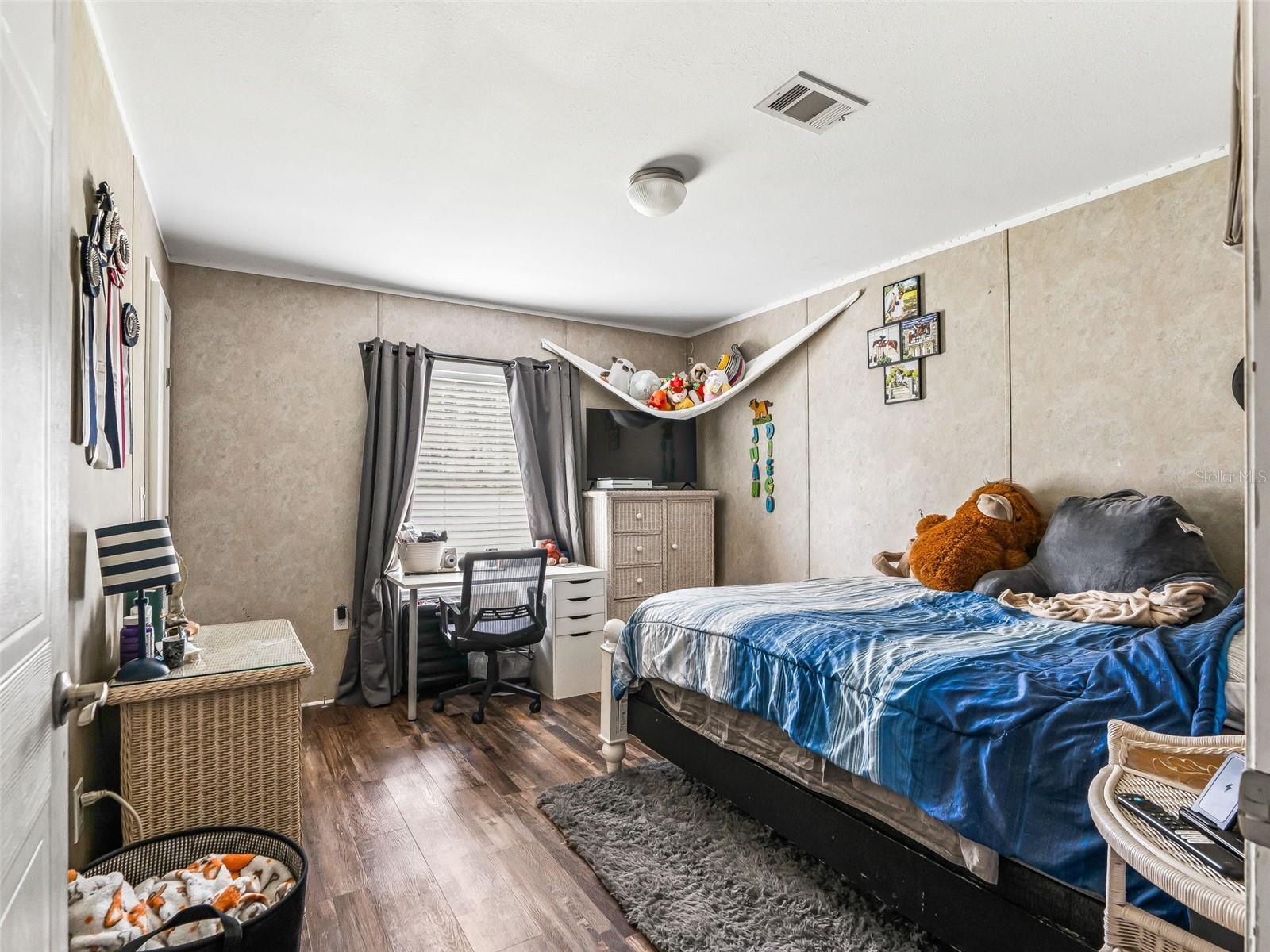 GOLDEN MEADOW FARMS - Residential