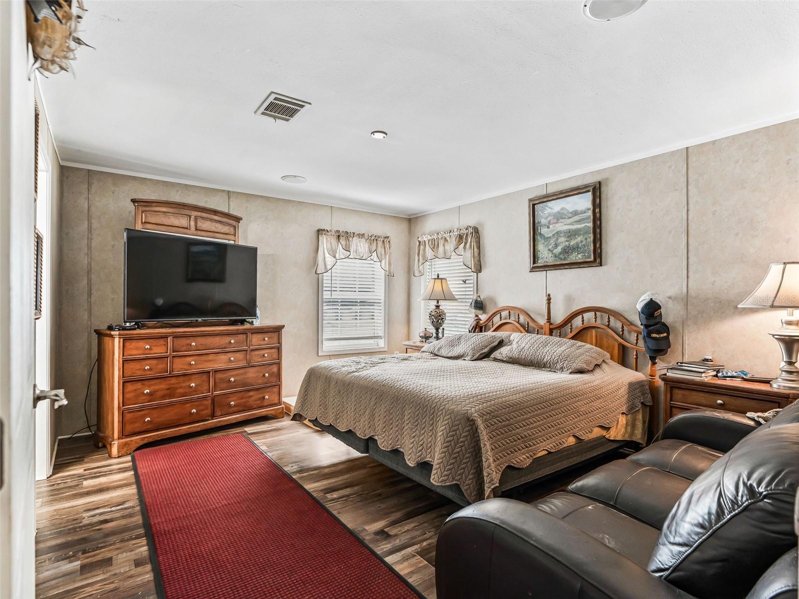 GOLDEN MEADOW FARMS - Residential