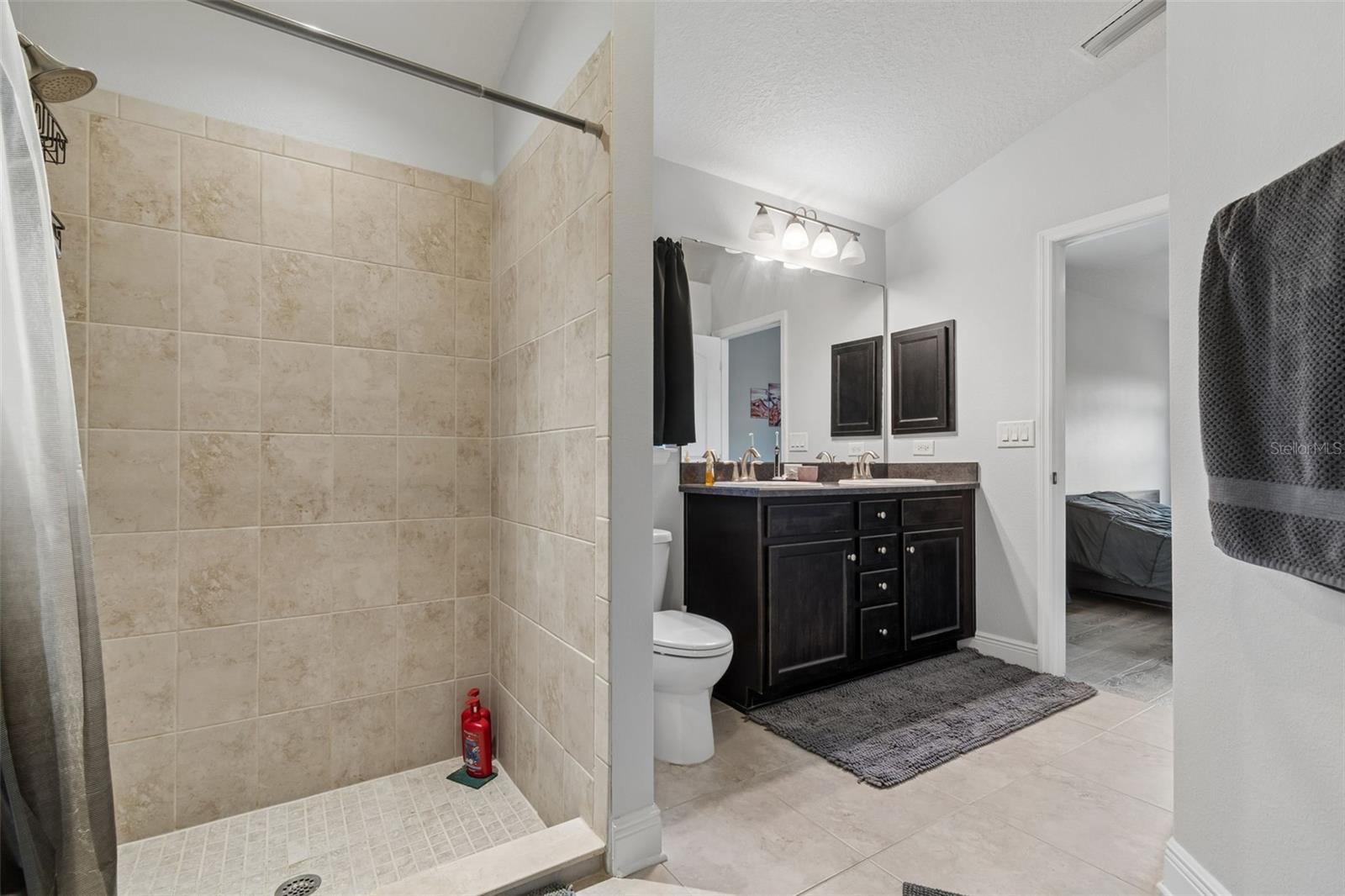 RESERVE AT MEADOW OAKS - Residential