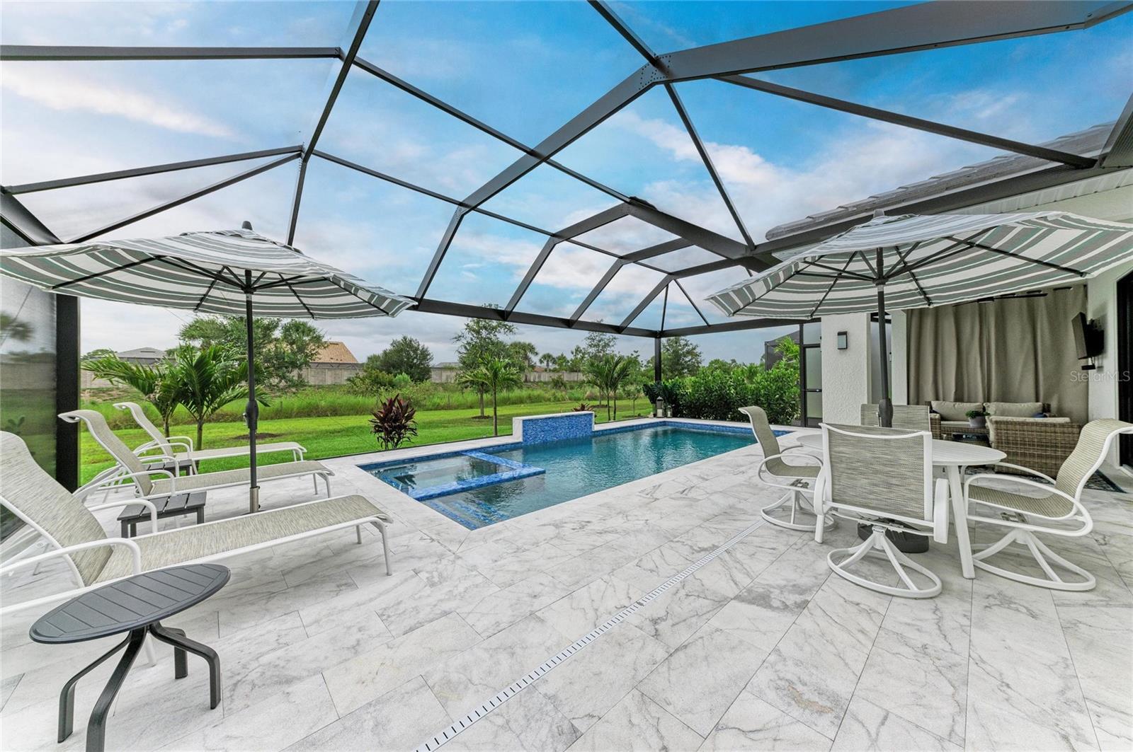 SOLSTICE PH ONE - Residential