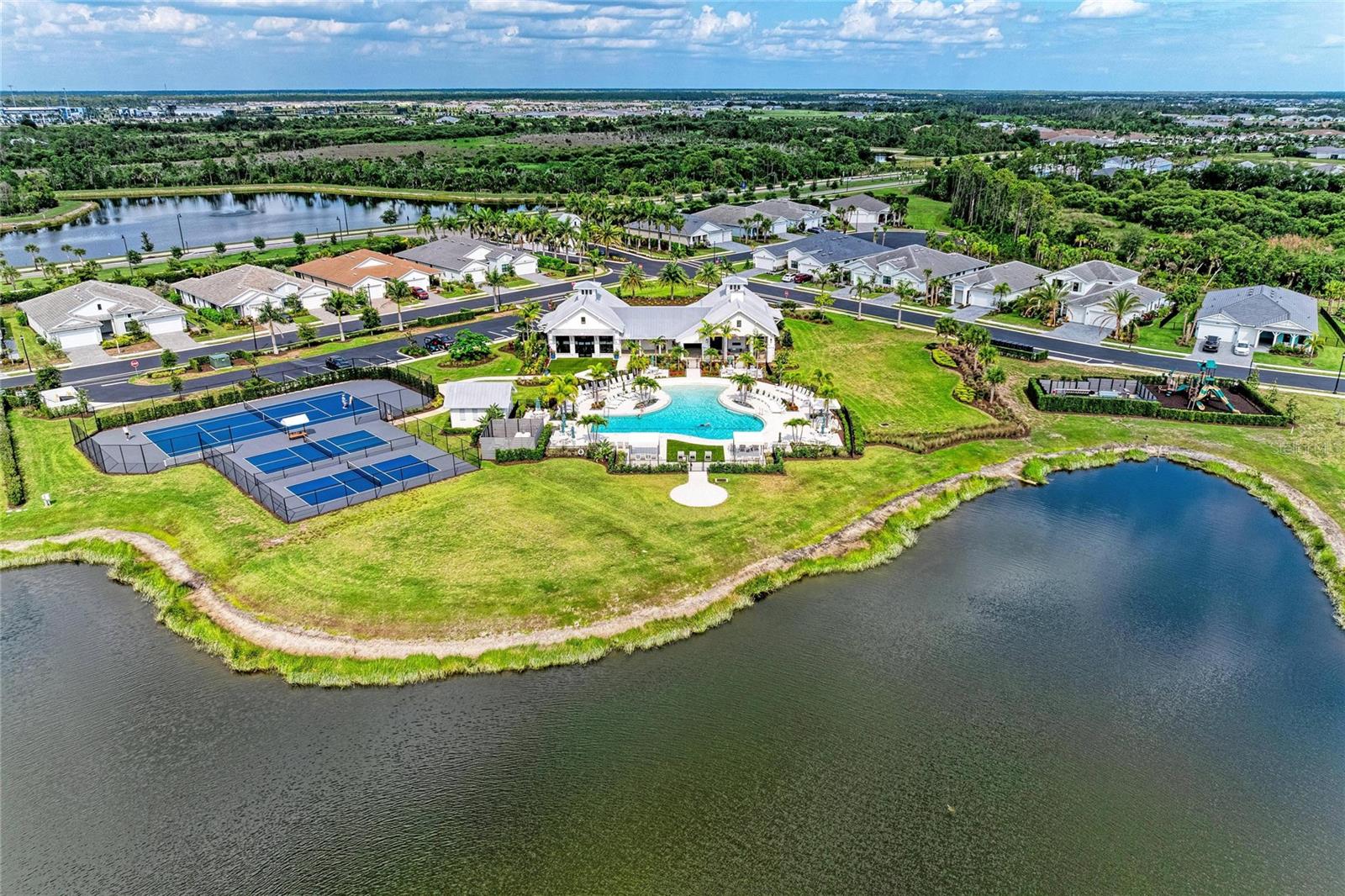 SOLSTICE PH ONE - Residential