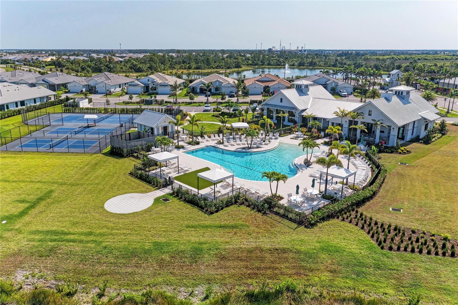 SOLSTICE PH ONE - Residential
