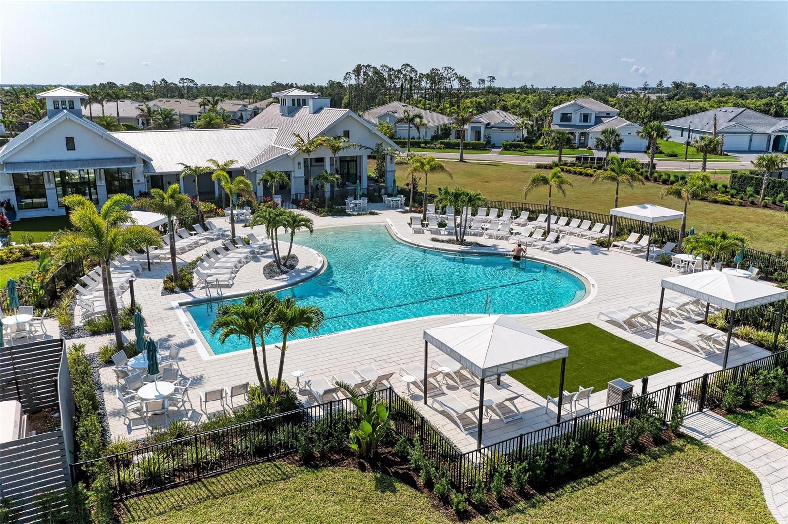 SOLSTICE PH ONE - Residential