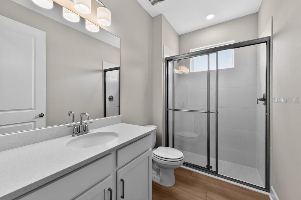 TIBURON - Residential