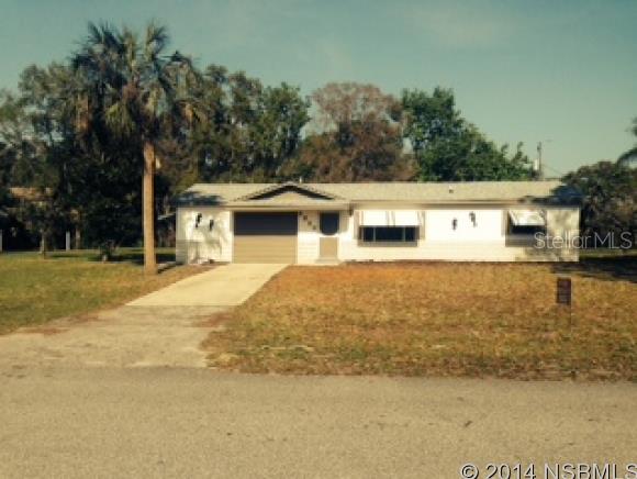 Nice single family home, all new paint inside, new carpet, open floor plan 2 bedrooms 1.5 baths, large enclosed Florida room over looking yard with fruit trees, spacious oversized garage large lot  available now, $50 application fee, Security deposit of $850 pets considered with additional deposit based on size and breedlisting realtor owns property