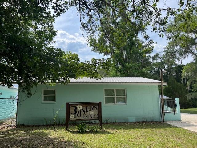 THREE RIVERS ESTATES - Land