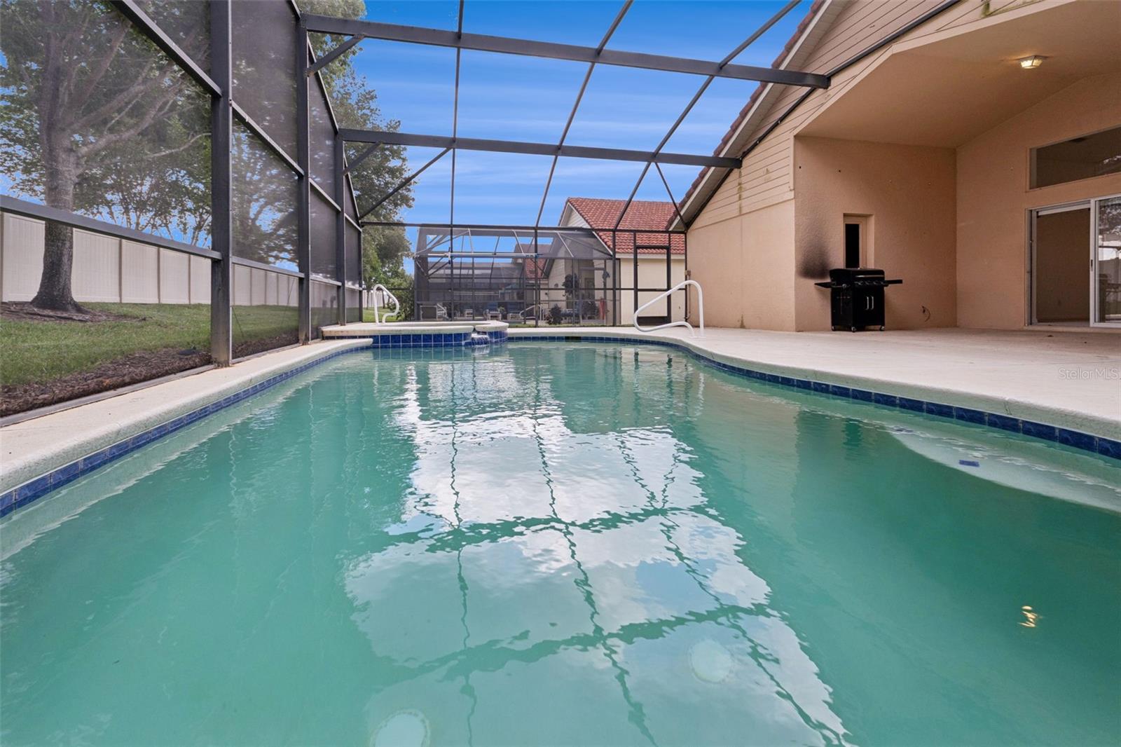 SOLANA - Residential Lease