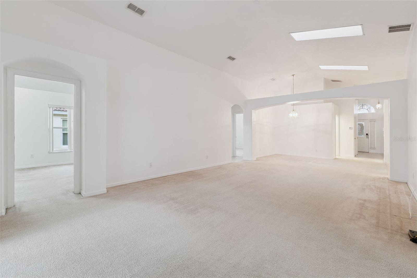 SOLANA - Residential Lease