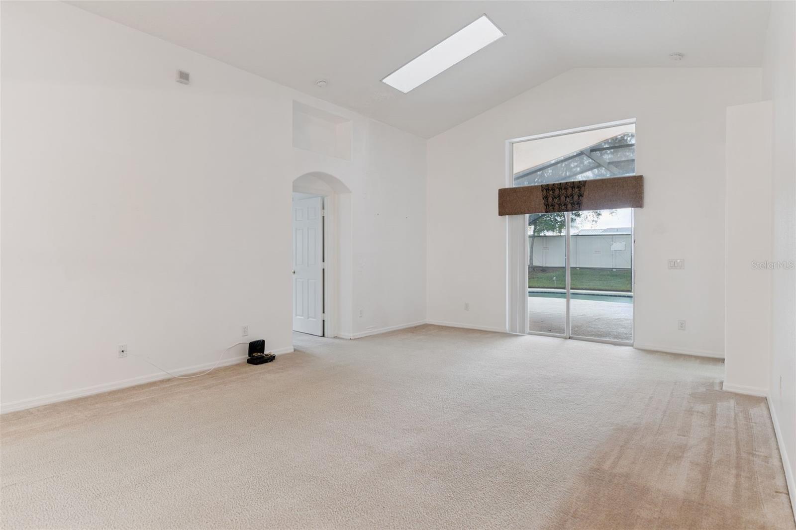 SOLANA - Residential Lease