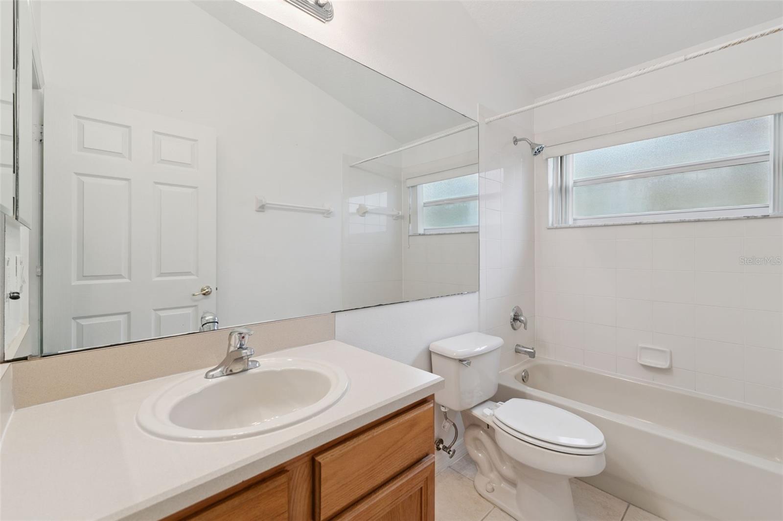 SOLANA - Residential Lease
