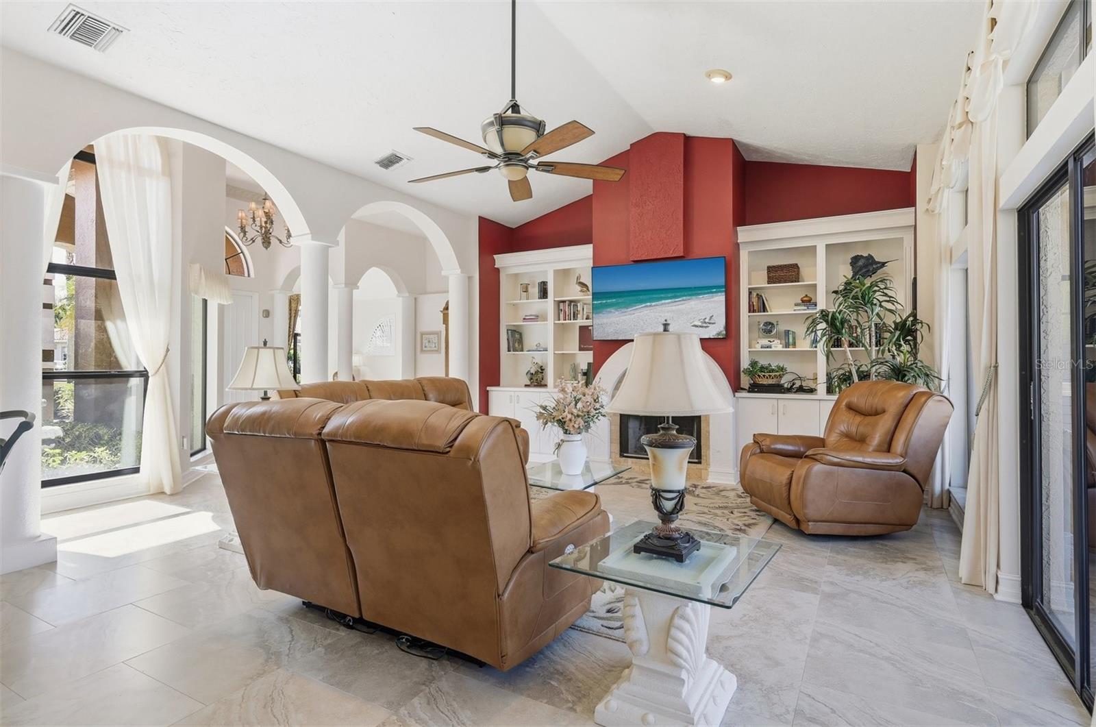 PRESTANCIA - Residential