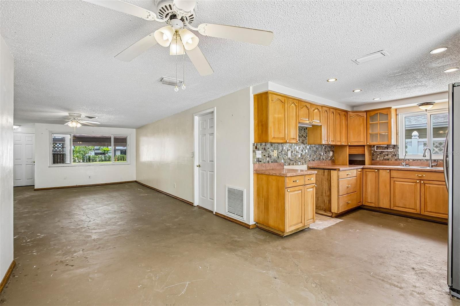 EDGEMOOR ESTATES - Residential