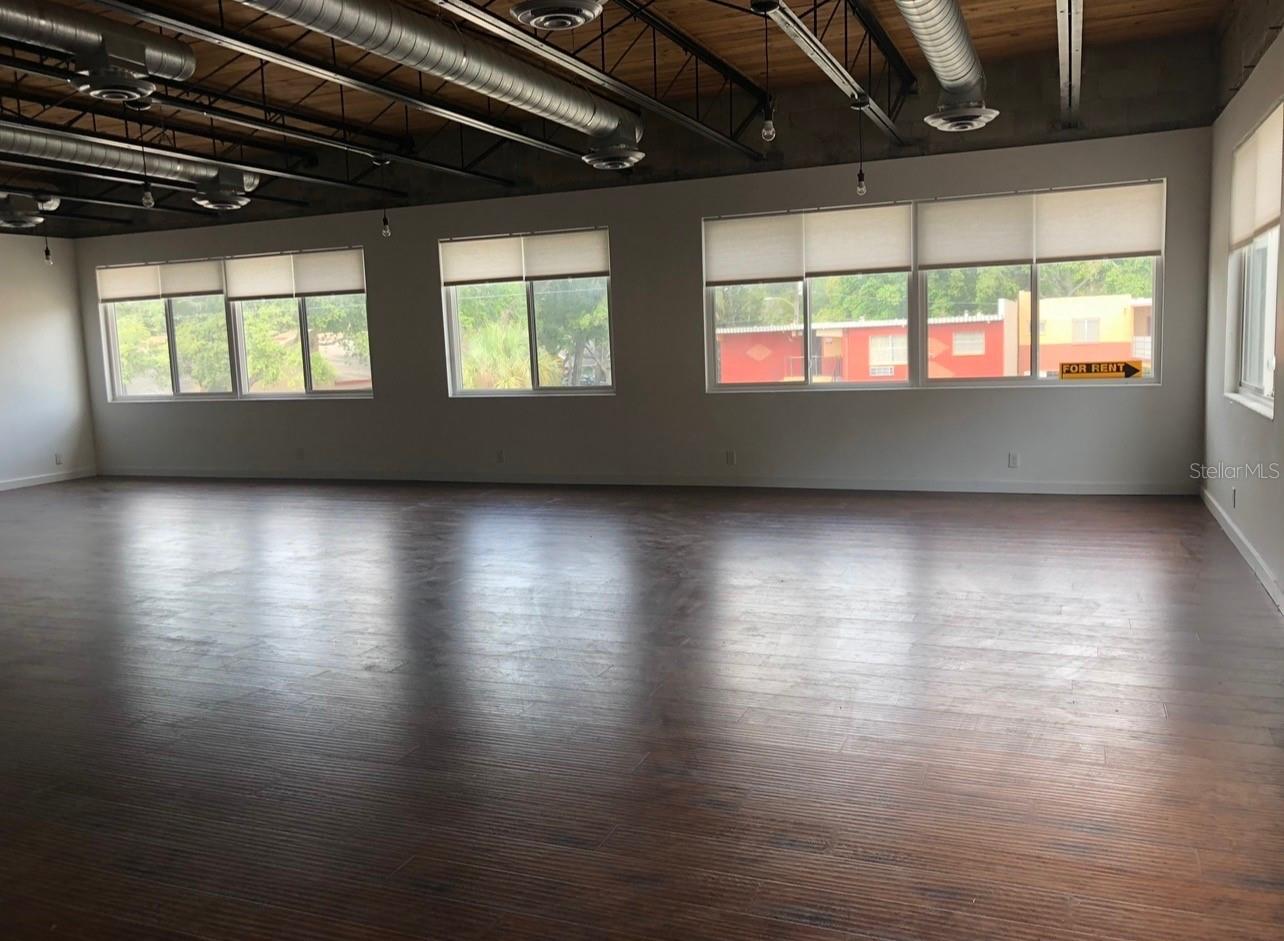 KINYONS H H ADD - Commercial Sale