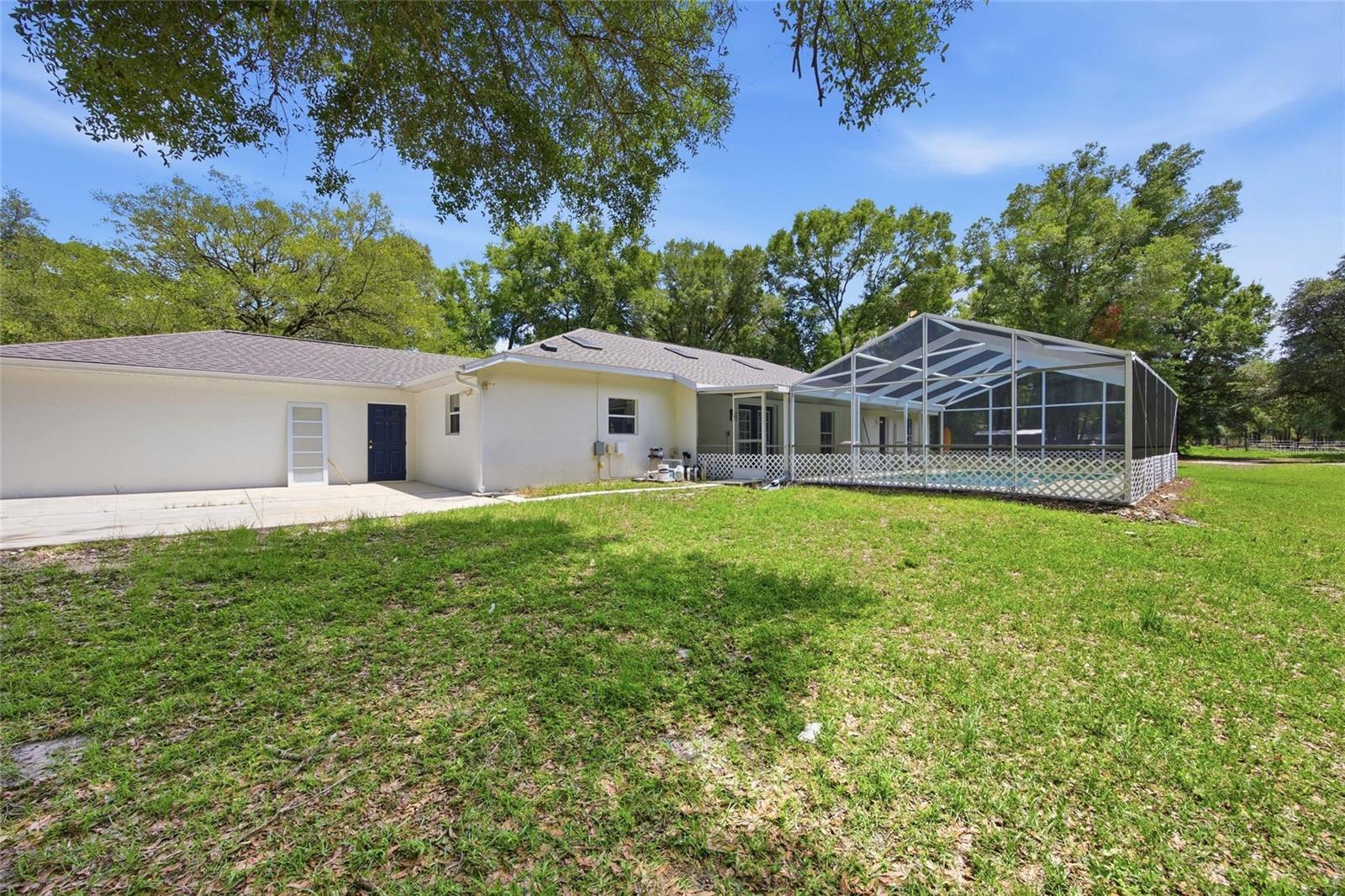 DEERFIELD ESTATES - Residential Lease
