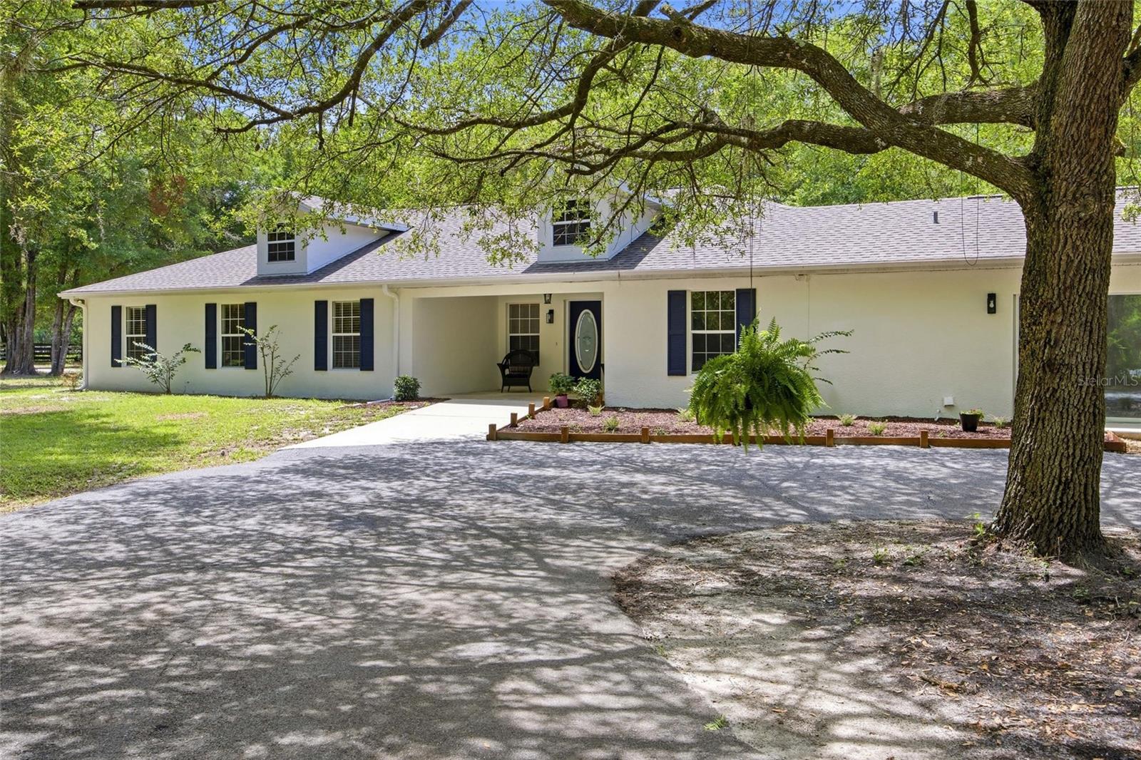 DEERFIELD ESTATES - Residential Lease