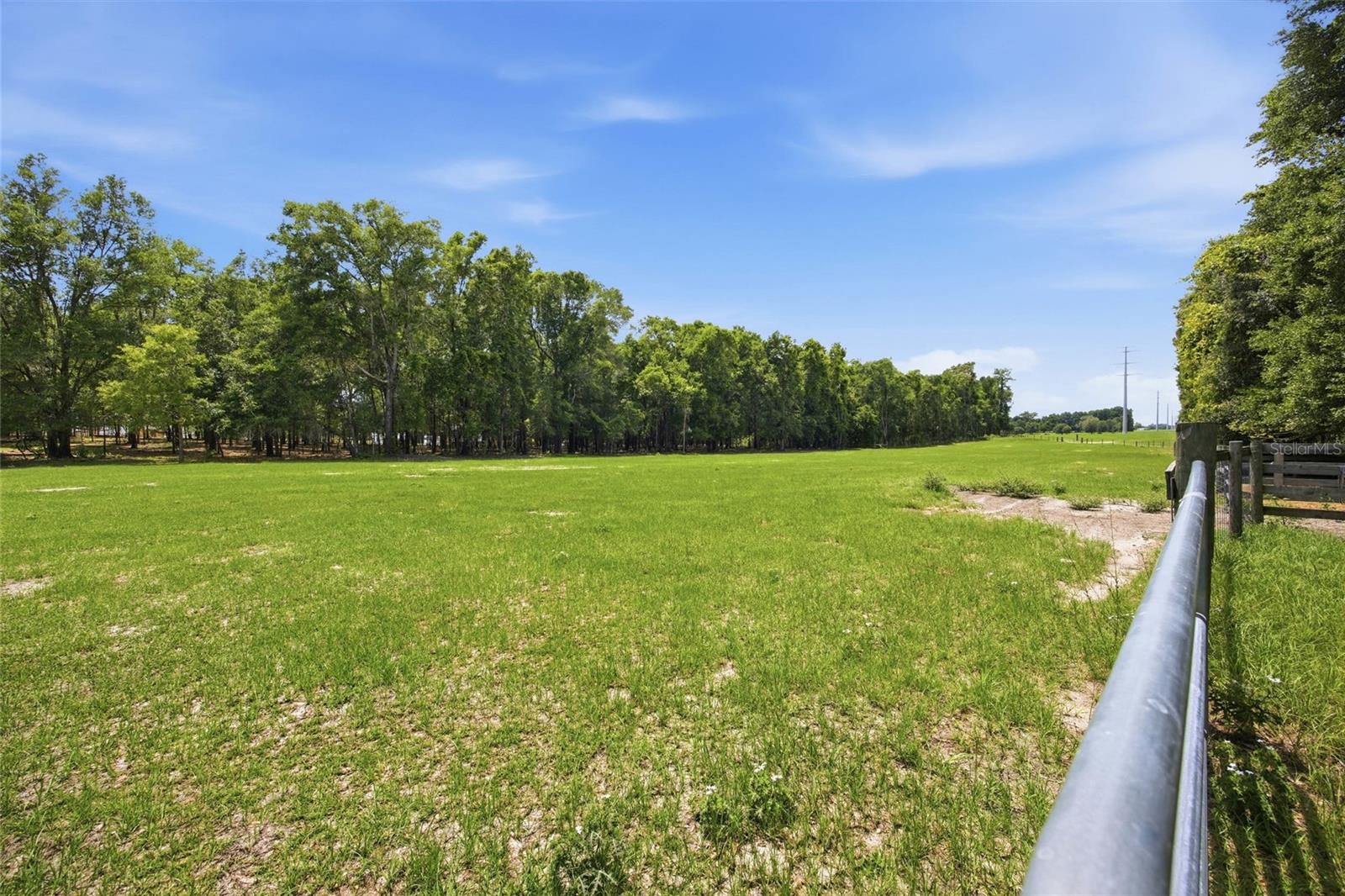 DEERFIELD ESTATES - Residential Lease