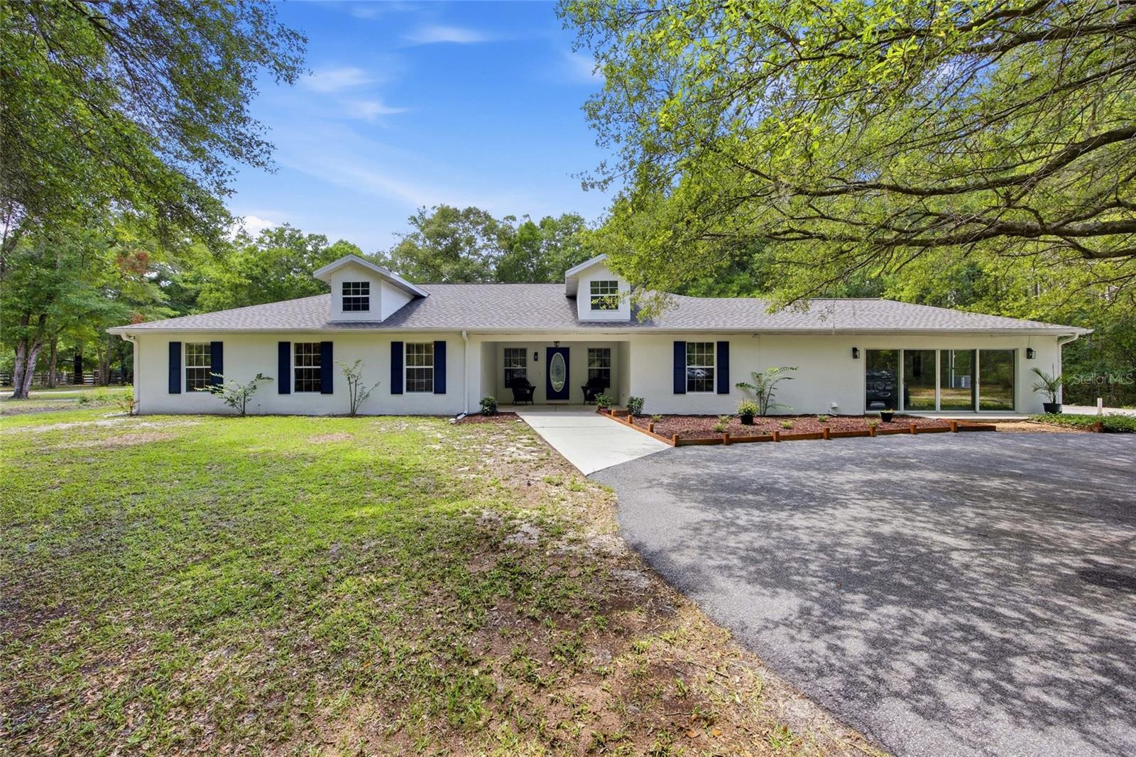 DEERFIELD ESTATES - Residential Lease