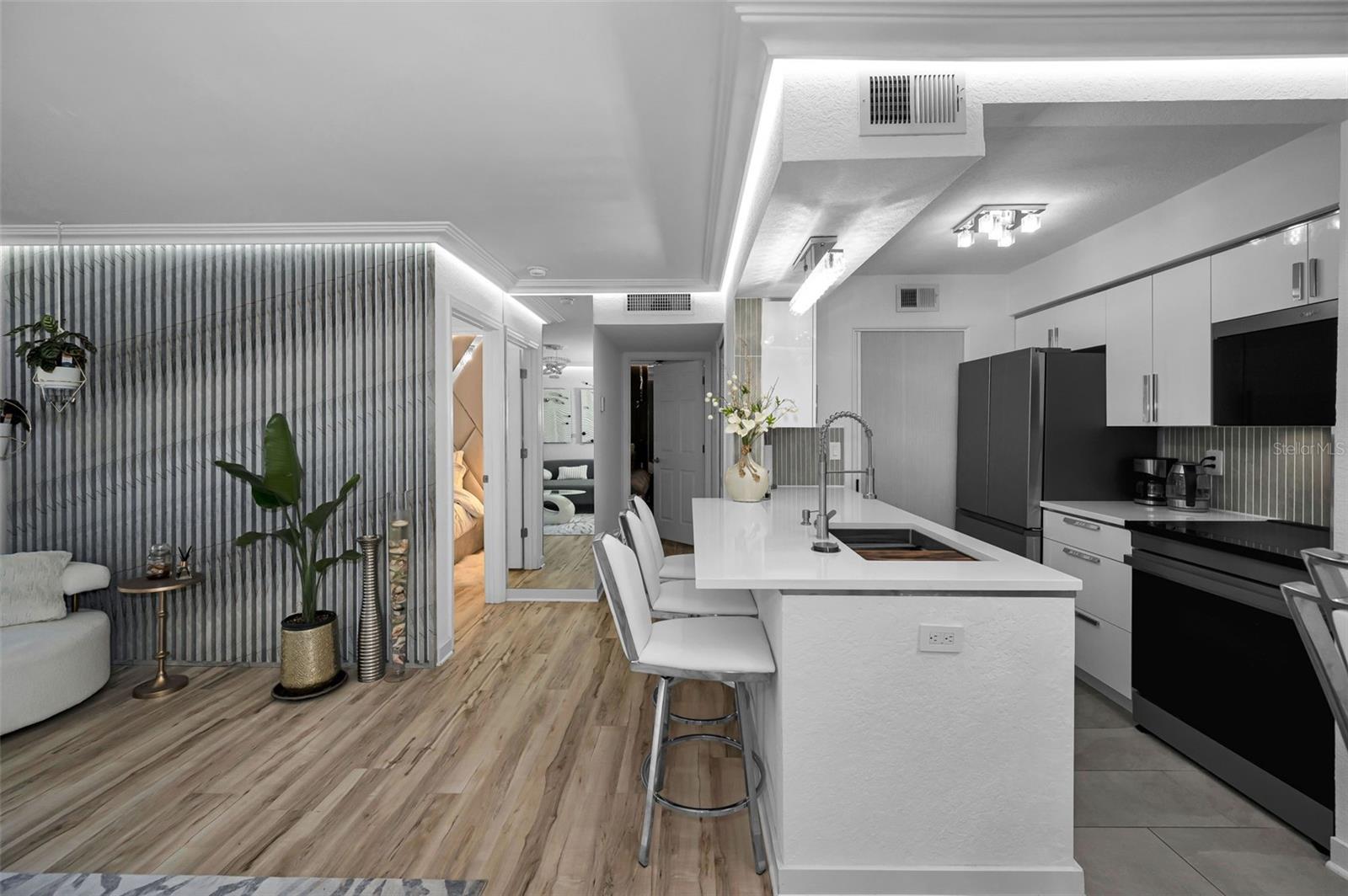 BAL HARBOUR CONDO - Residential