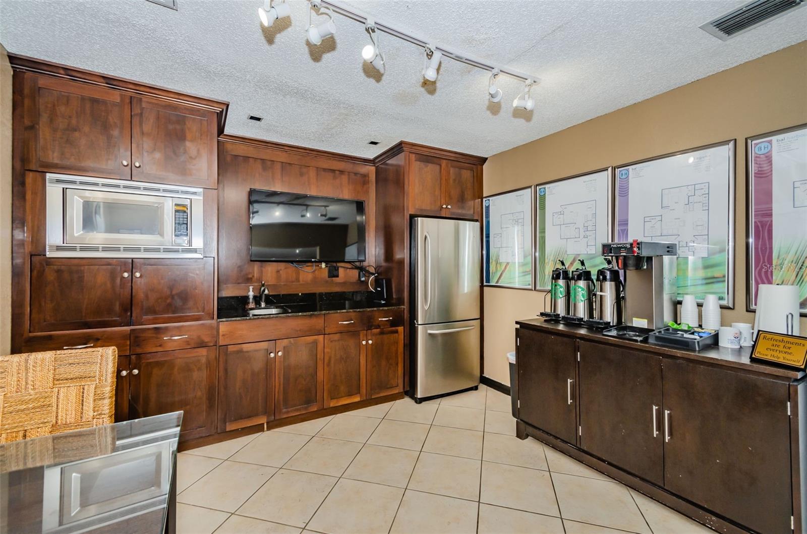 BAL HARBOUR CONDO - Residential