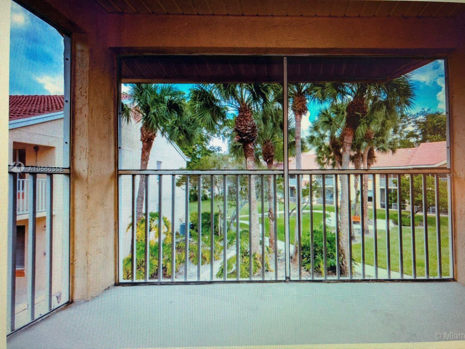 NAPOLI GARDENS AT CORAL SPRINGS - Residential