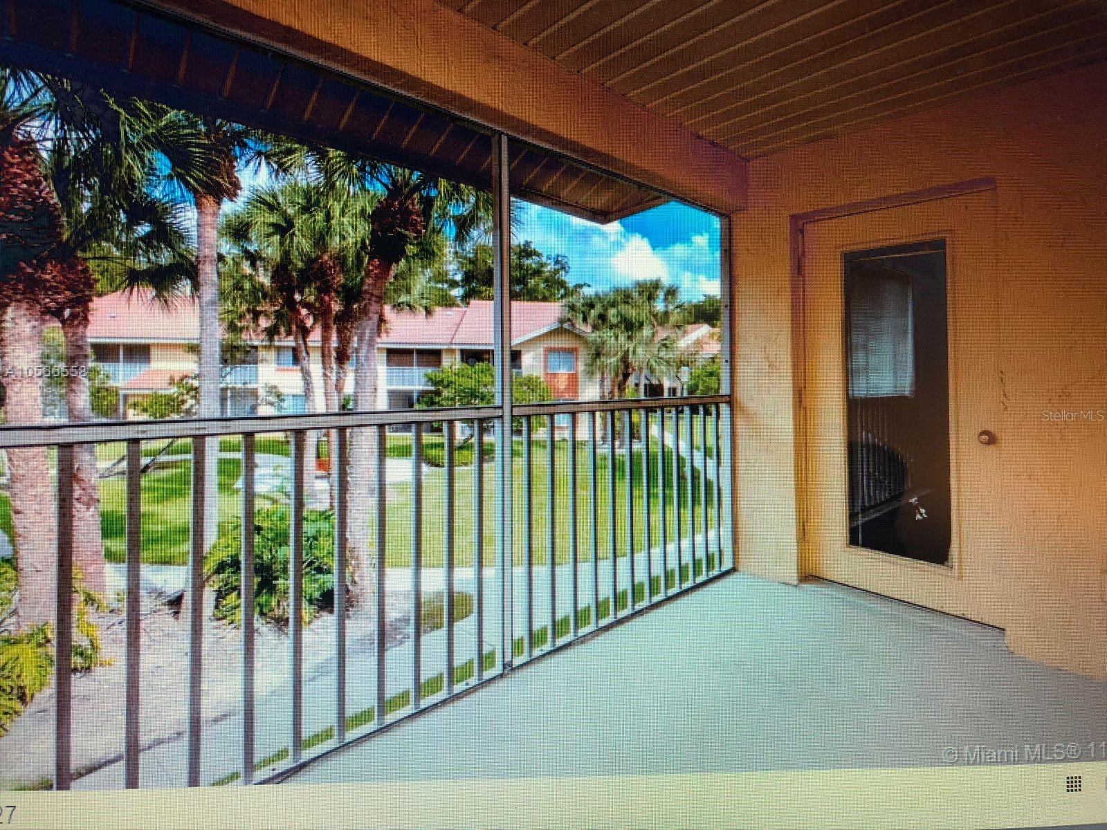 NAPOLI GARDENS AT CORAL SPRINGS - Residential