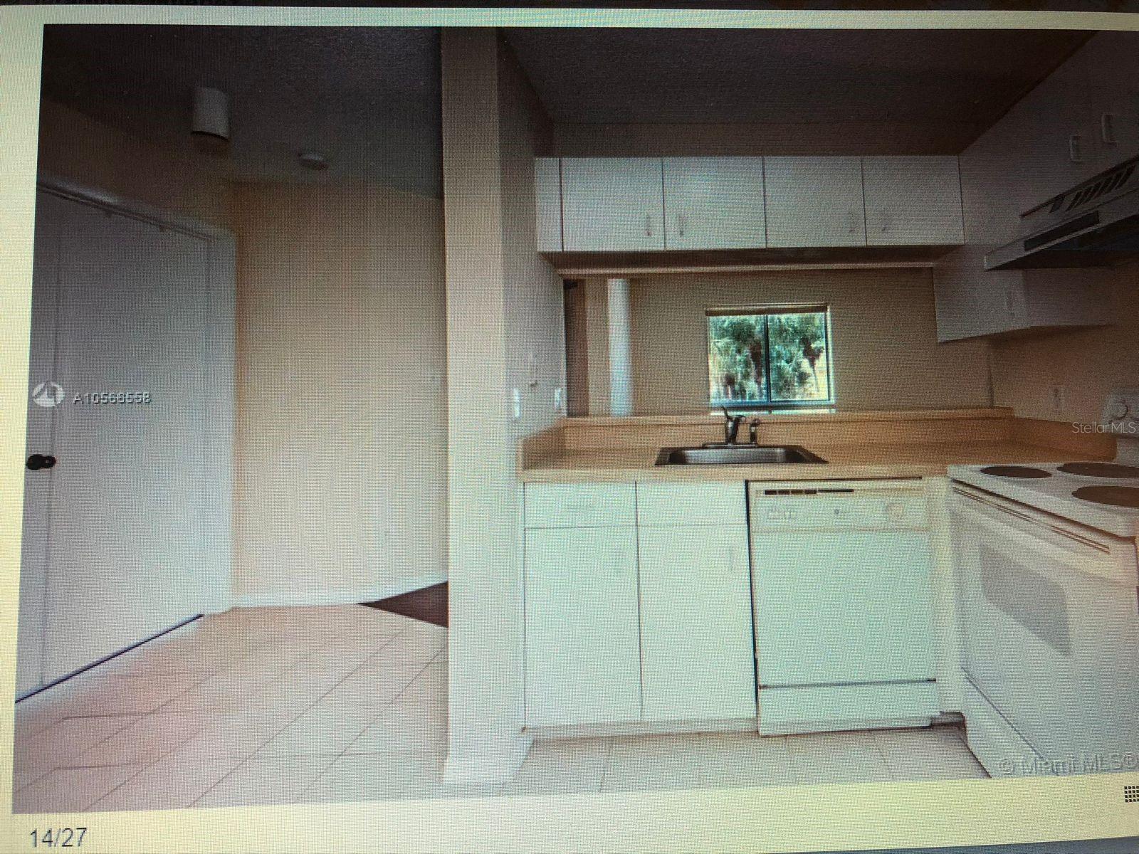 NAPOLI GARDENS AT CORAL SPRINGS - Residential