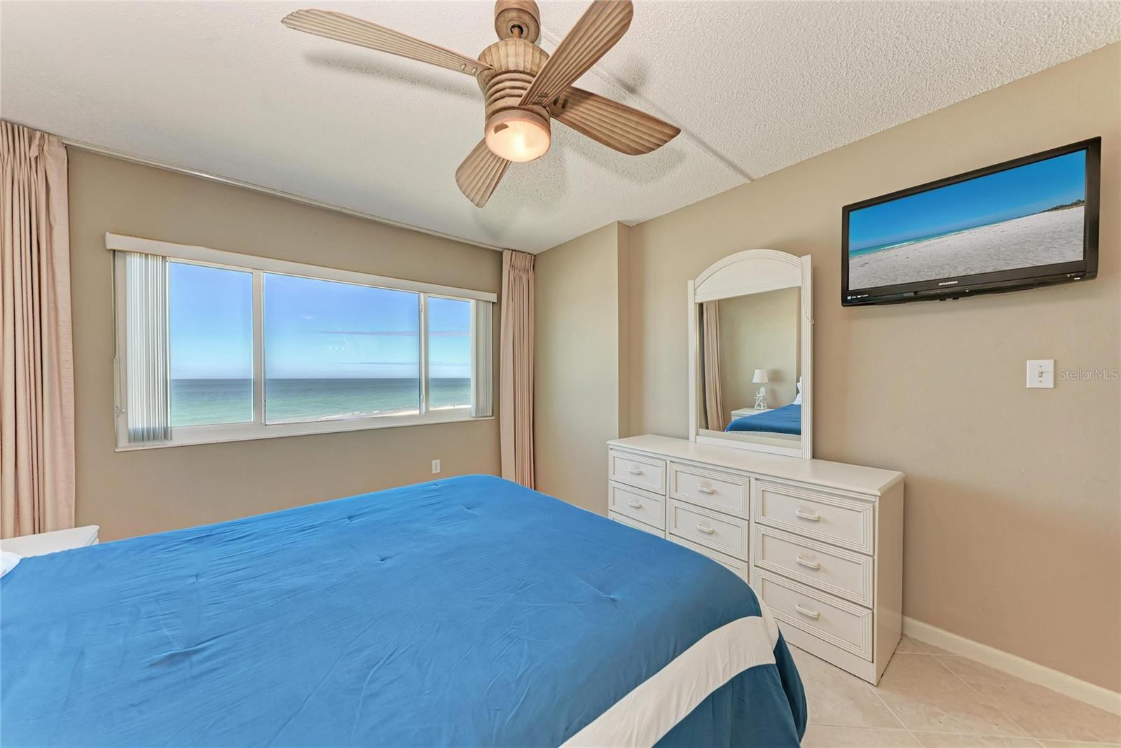 MARTINIQUE APTS SOUTH - Residential