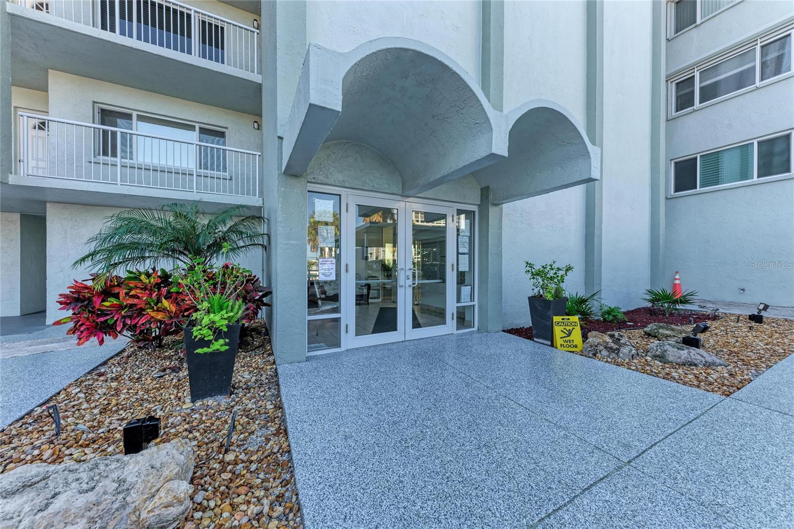 MARTINIQUE APTS SOUTH - Residential