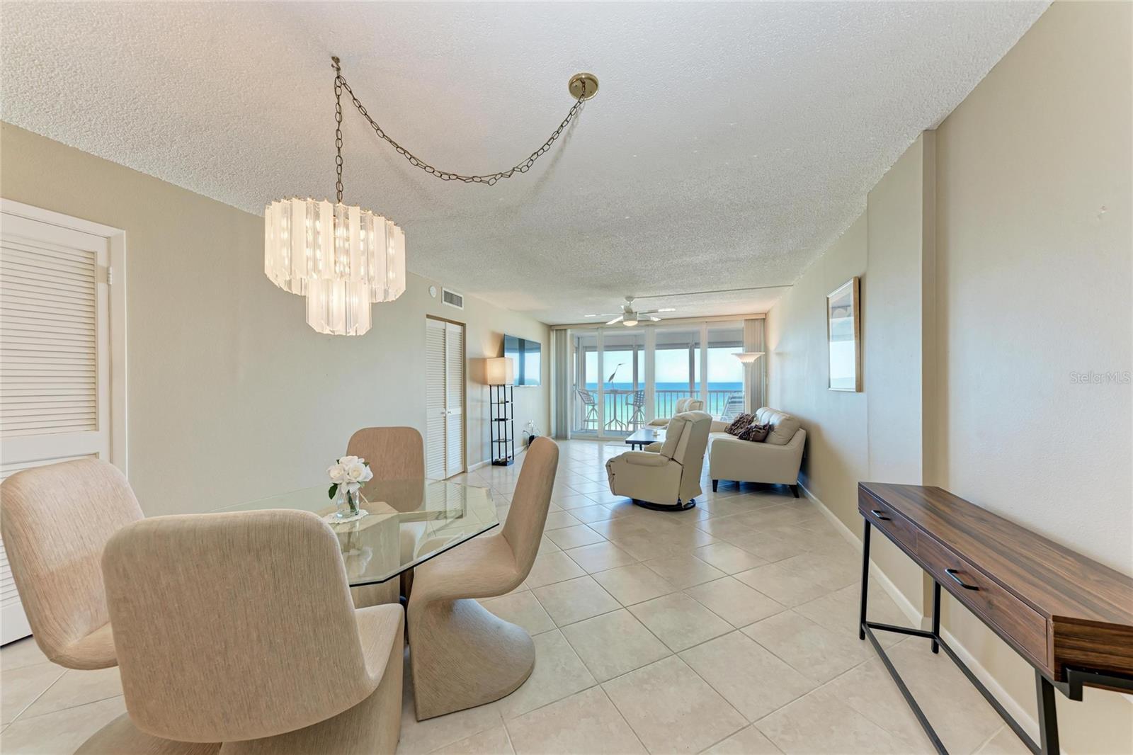 MARTINIQUE APTS SOUTH - Residential