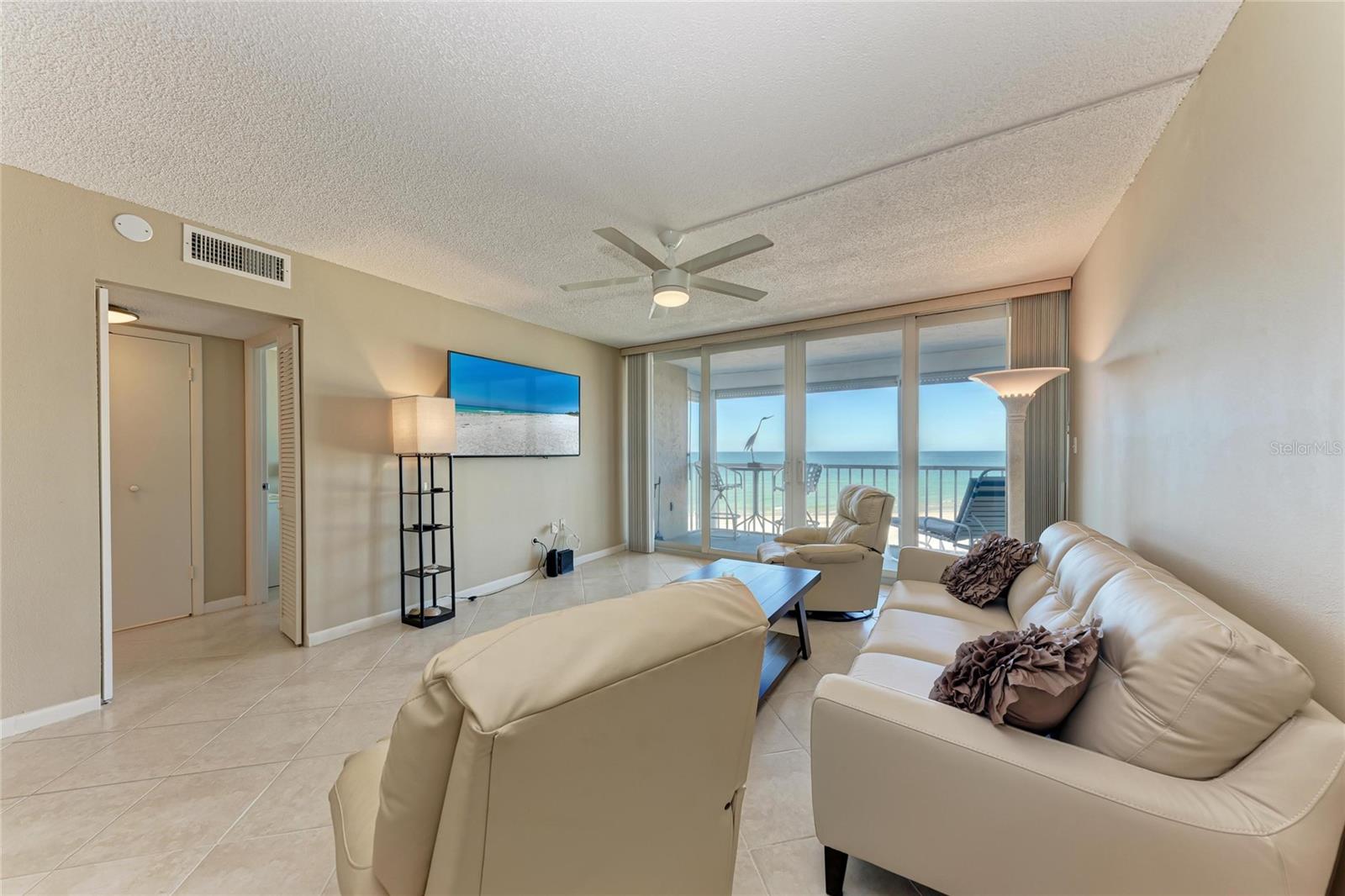 MARTINIQUE APTS SOUTH - Residential