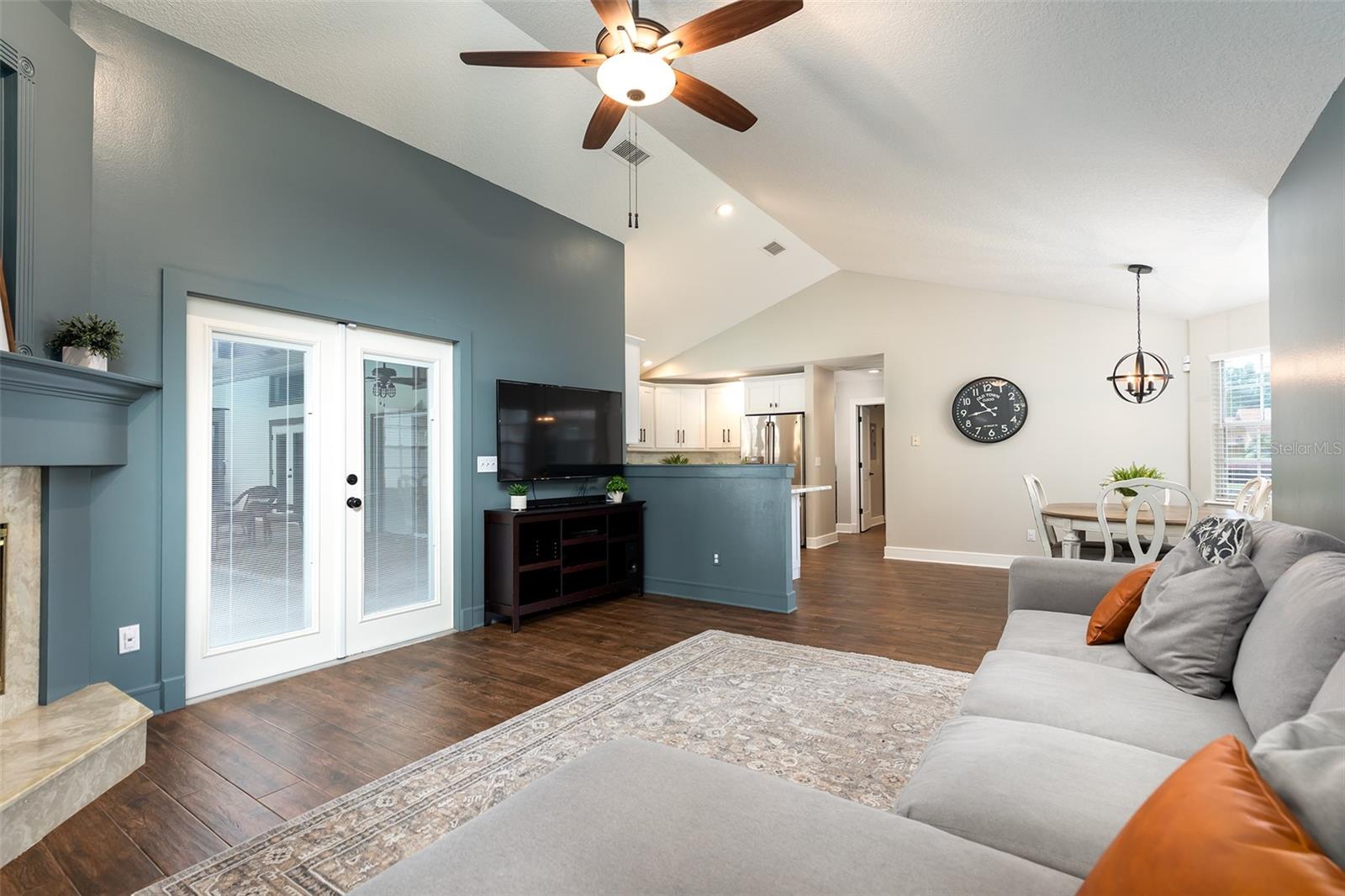SILVER LAKES EAST AT THE CROSSINGS UNIT 3 - Residential