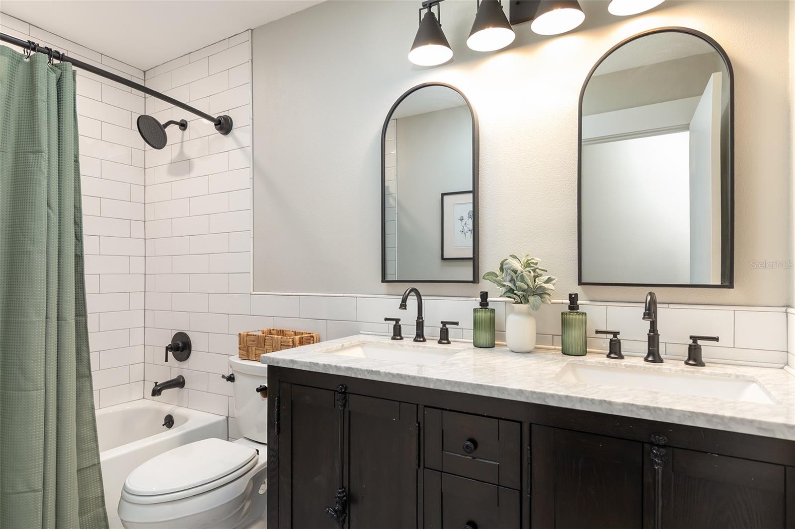 SILVER LAKES EAST AT THE CROSSINGS UNIT 3 - Residential