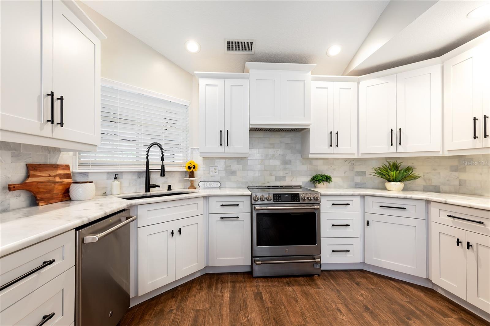 SILVER LAKES EAST AT THE CROSSINGS UNIT 3 - Residential