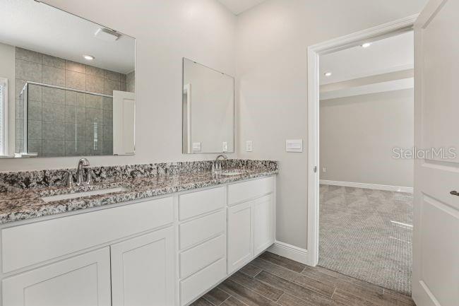 APPLEWOOD RESERVE - Residential