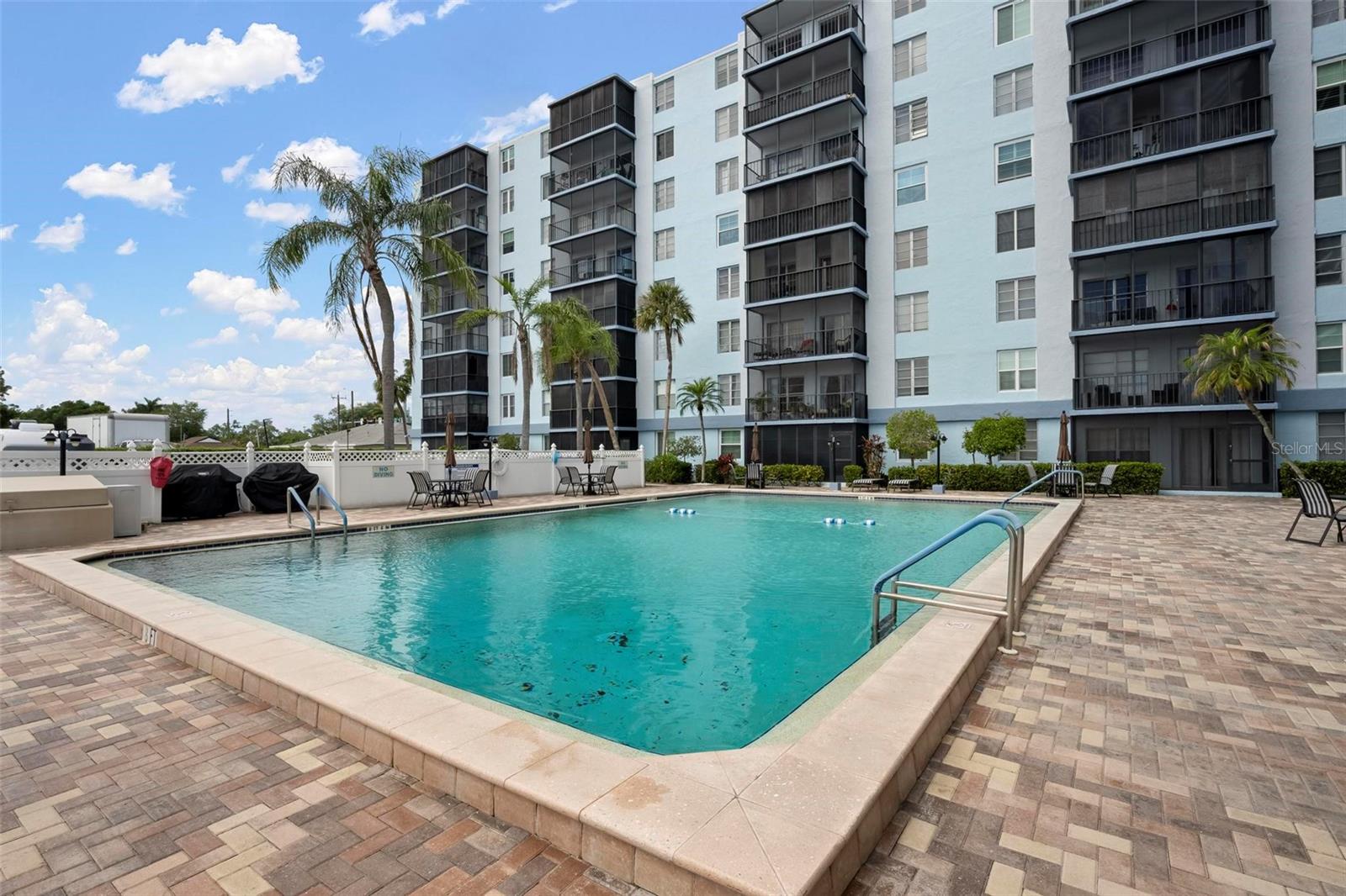 RAINTREE - Residential