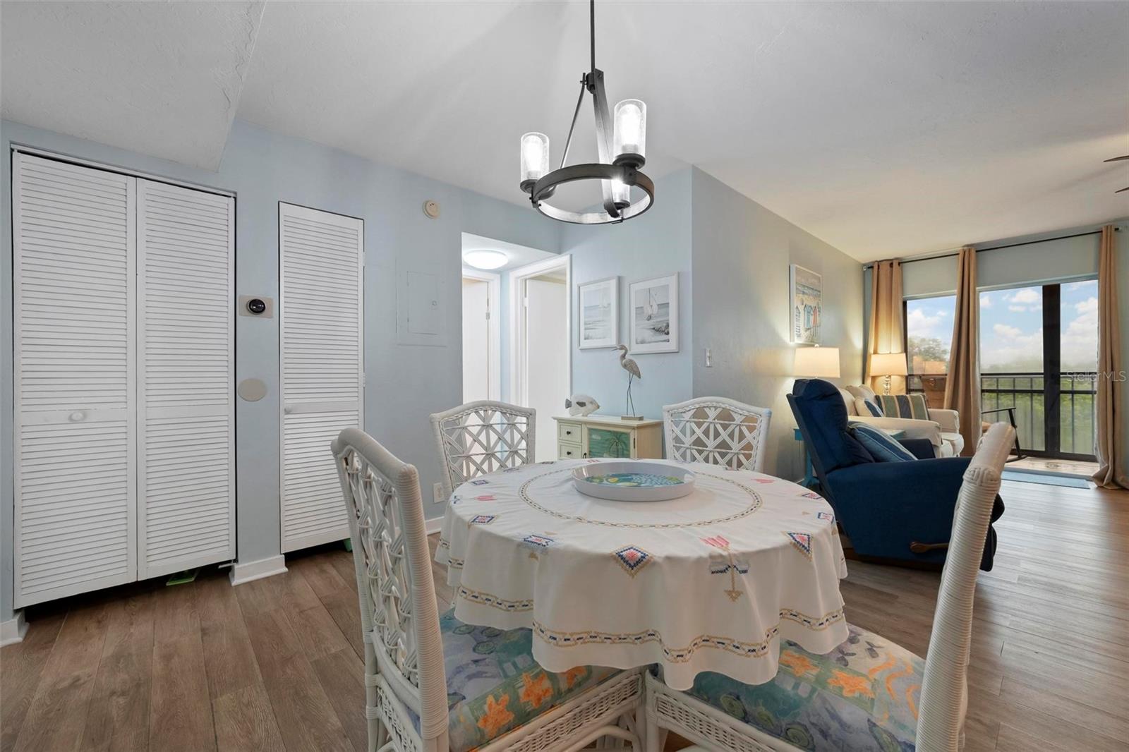 RAINTREE - Residential
